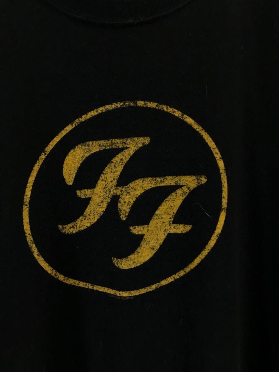 Band Tees Foo Fighters 2011 rock band tee Size US XL / EU 56 / 4 - 3 Thumbnail
