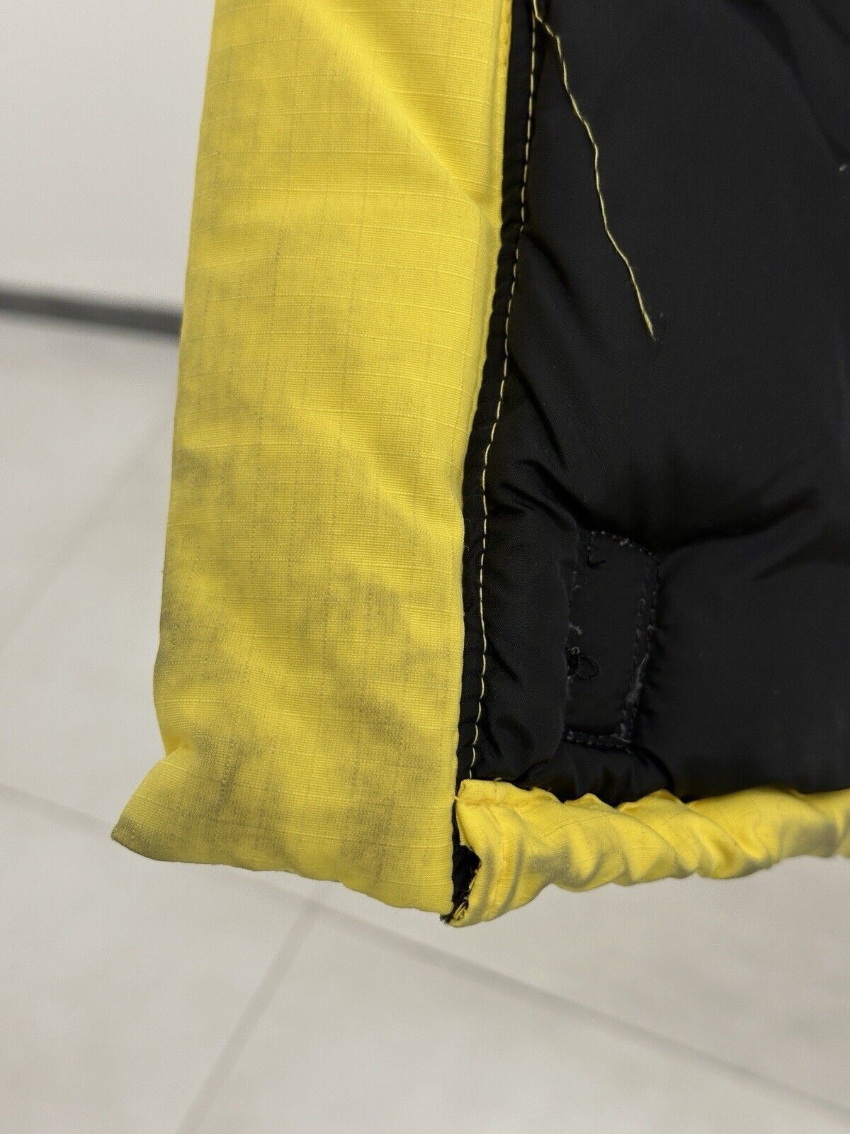 Schott Vintage 1990s 90s Yellow Puffer Down Jacket Schott NYC Men Size US S / EU 44-46 / 1 - 19 Thumbnail