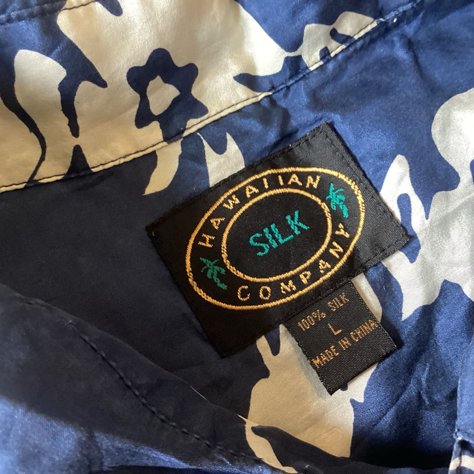 Other Hawaiian Company Silk Button Down Size US L / EU 52-54 / 3 - 4 Thumbnail