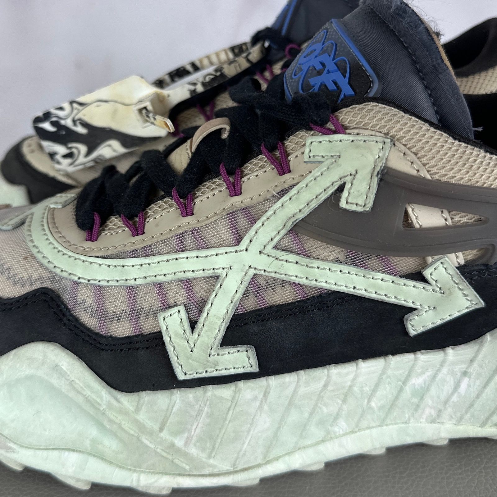 Off-White ODSY-1000 Black Mint Size US 8 / EU 41 - 4 Thumbnail