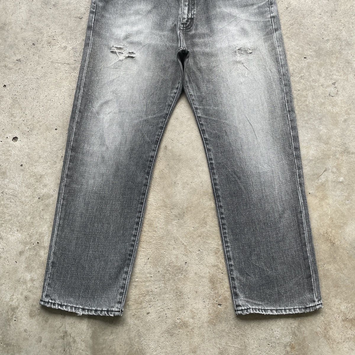 Japanese Brand × Jean × Vintage W34 Vintage Japanese Faded Black Distressed Jeans Pants Size US 34 / EU 50 - 5 Thumbnail