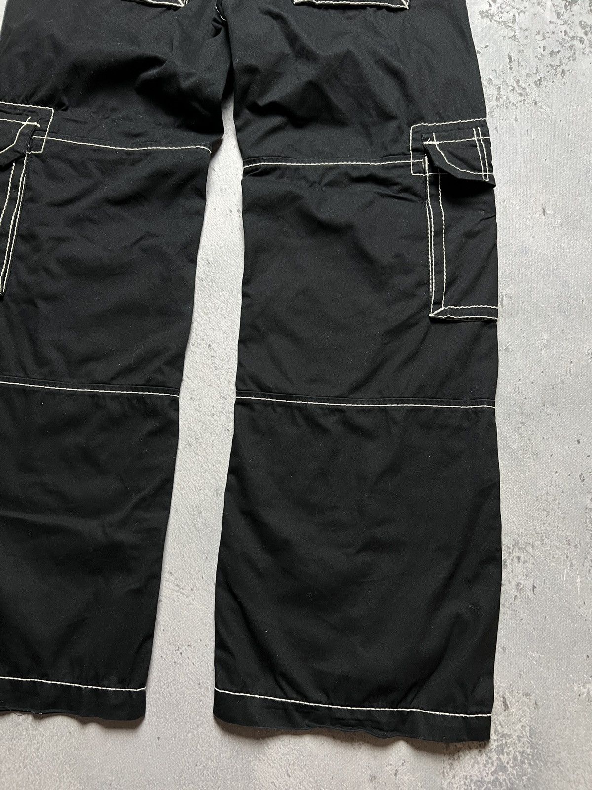 Japanese Brand × True Religion × Vintage True Religion Low Rise Baggy Cargo Pants y2k rare vintag USA Size US 30 / EU 46 - 7 Thumbnail
