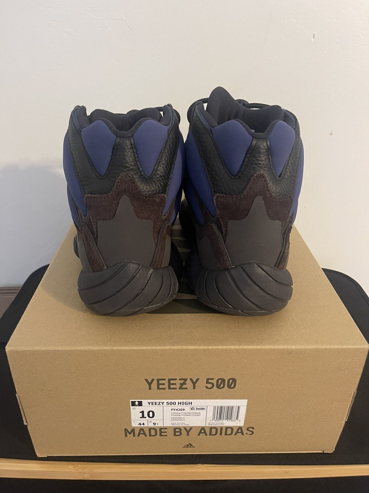 Adidas adidas Yeezy 500 High “Tyrian” Size US 10 / EU 43 - 3 Thumbnail