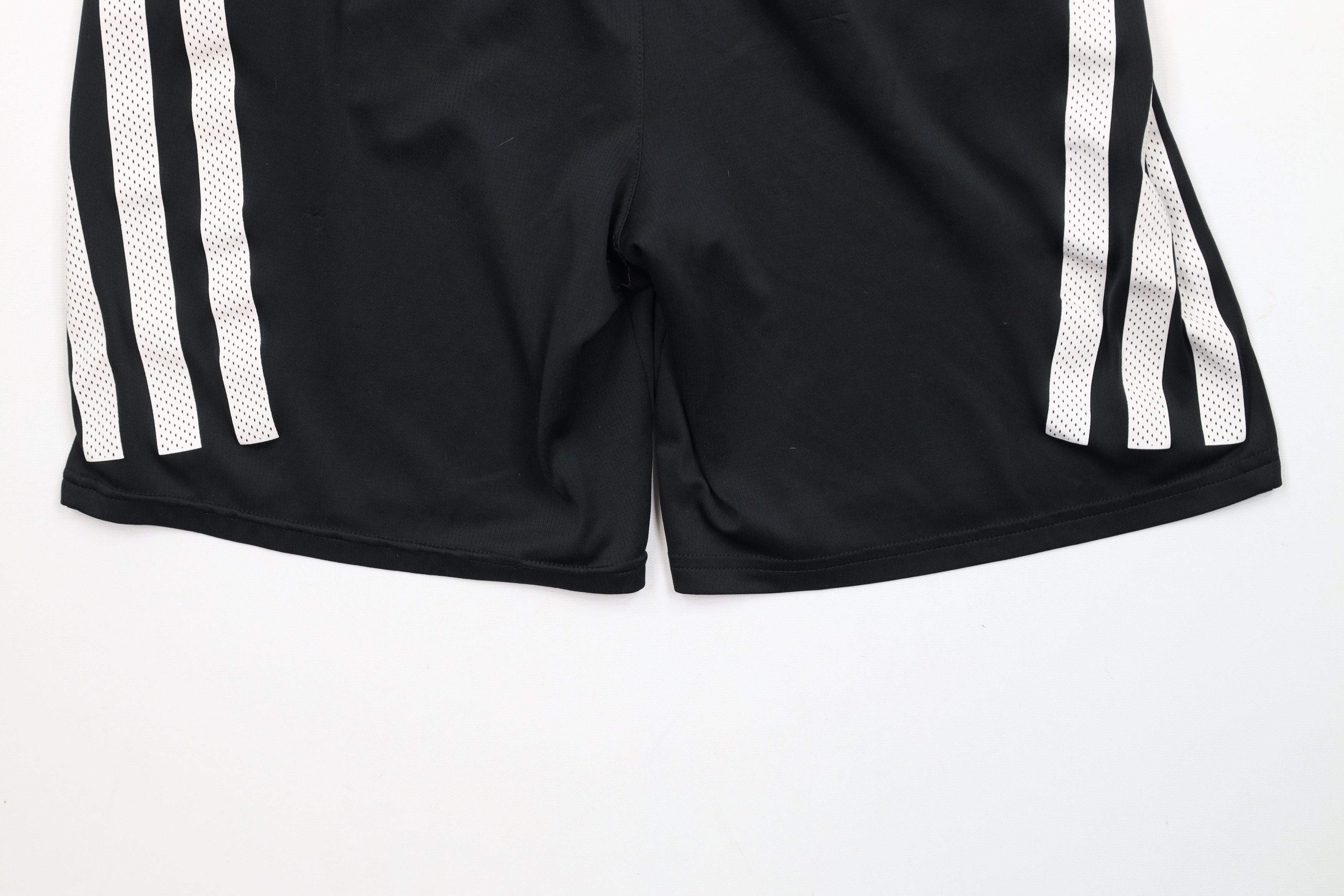 Adidas × Vintage Vintage Y2K Adidas Spell Out Running Jogging Soccer Shorts Size US 30 / EU 46 - 13 Thumbnail