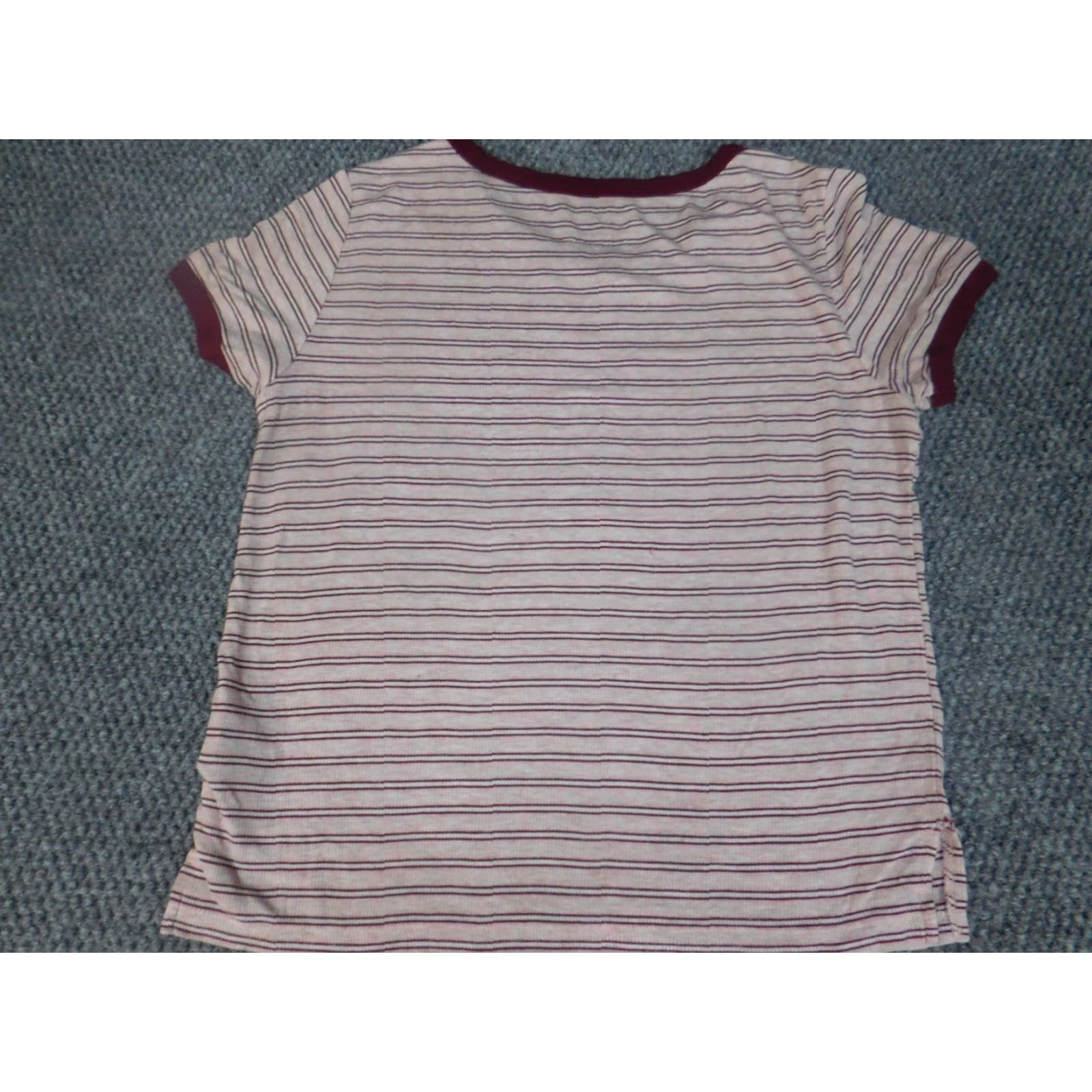 American Eagle Outfitters American Eagle Outfitters Blouse Women Small pink Knit Striped Raglan Sleeve Crew Neck Pullover Short Sleeve Basic Casual Size S / US 4 / IT 40 - 7 Thumbnail