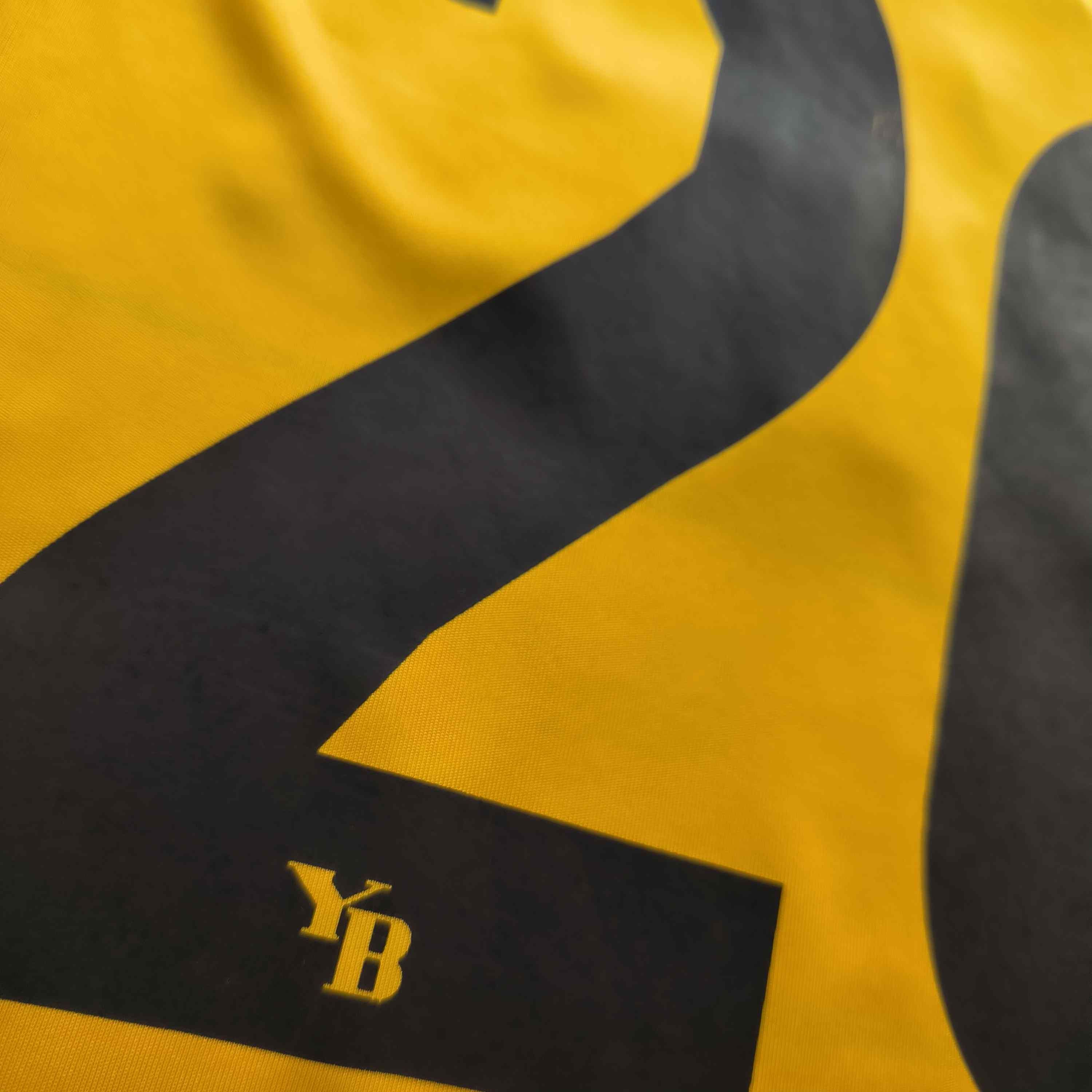 Puma Young Boys 2011-12 Puma home Affolter football jersey size S Size US S / EU 44-46 / 1 - 9 Thumbnail