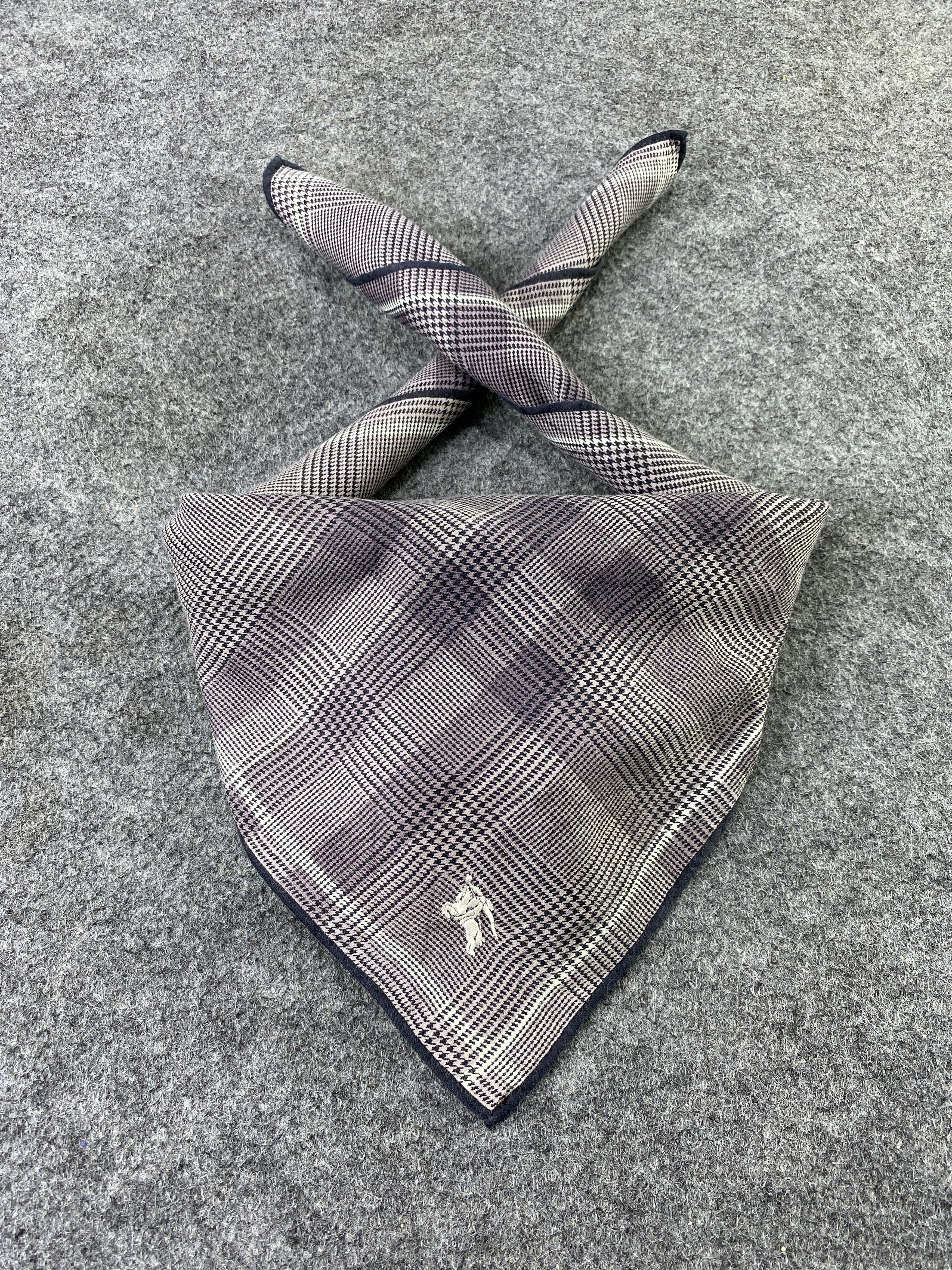 Burberry Handkerchief / Bandana / Neckerchief-B373