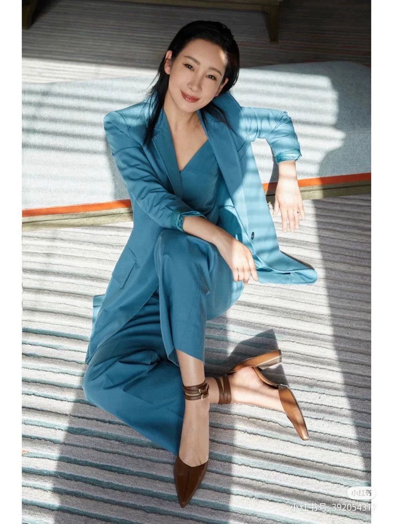 Max Mara Max Mara Mainline lake-blue one-button blazer Size L / US 10 / IT 46 - 7 Thumbnail