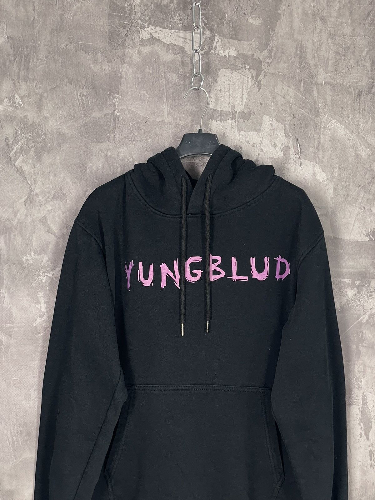 Rap Tees × Vintage Yungblud Big Logo Black Street Graphic Hype Hoodie Size US M / EU 48-50 / 2 - 2 Thumbnail