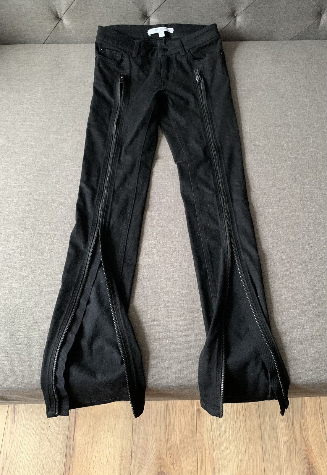 Givenchy Chain Jeans With Logo | Grailed