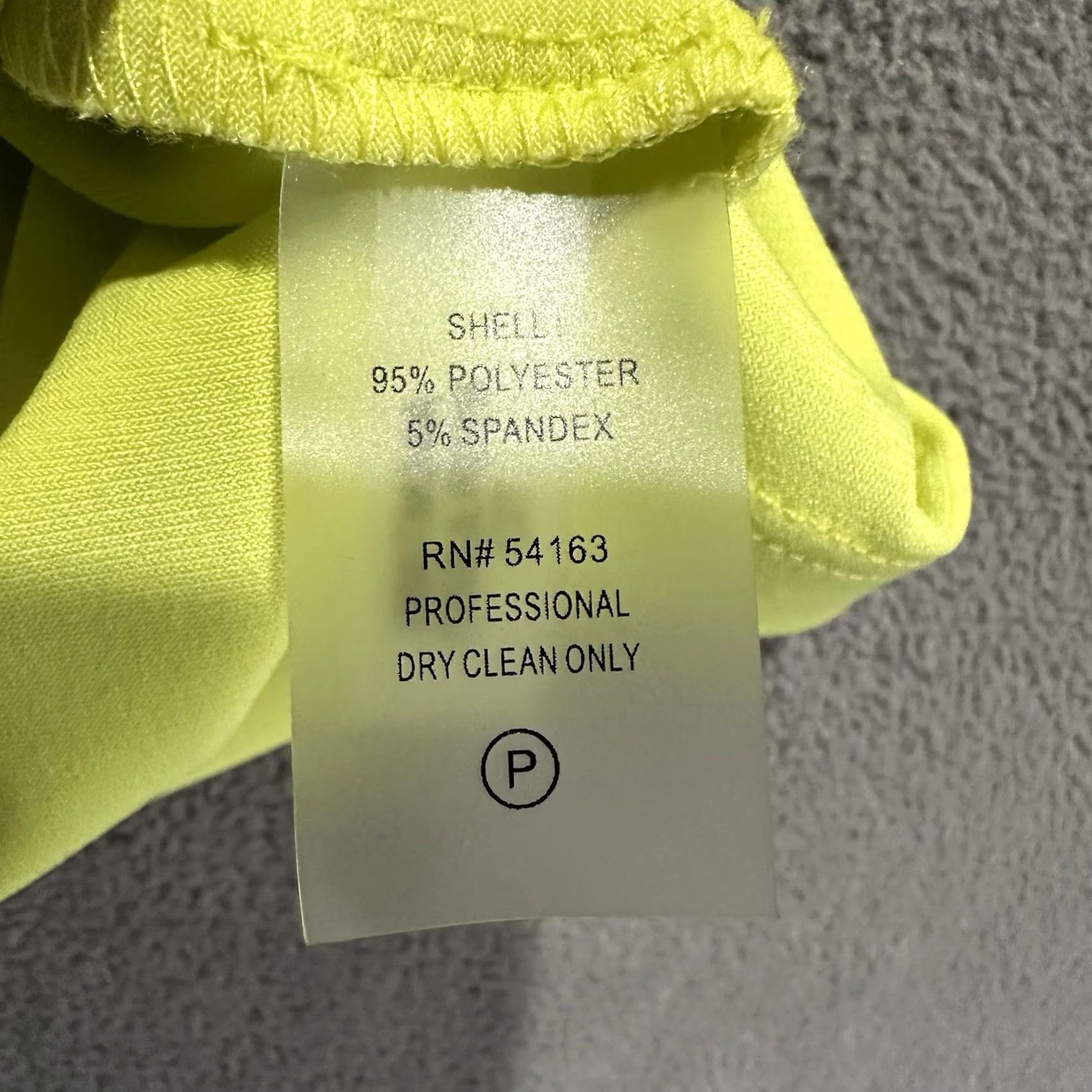 Calvin Klein Calvin Klein Blouse Womens 2X Neon Yellow Twist Neck Top Sleeveless Stretch GUC Size XXL / US 16-18 / IT 52-54 - 5 Thumbnail