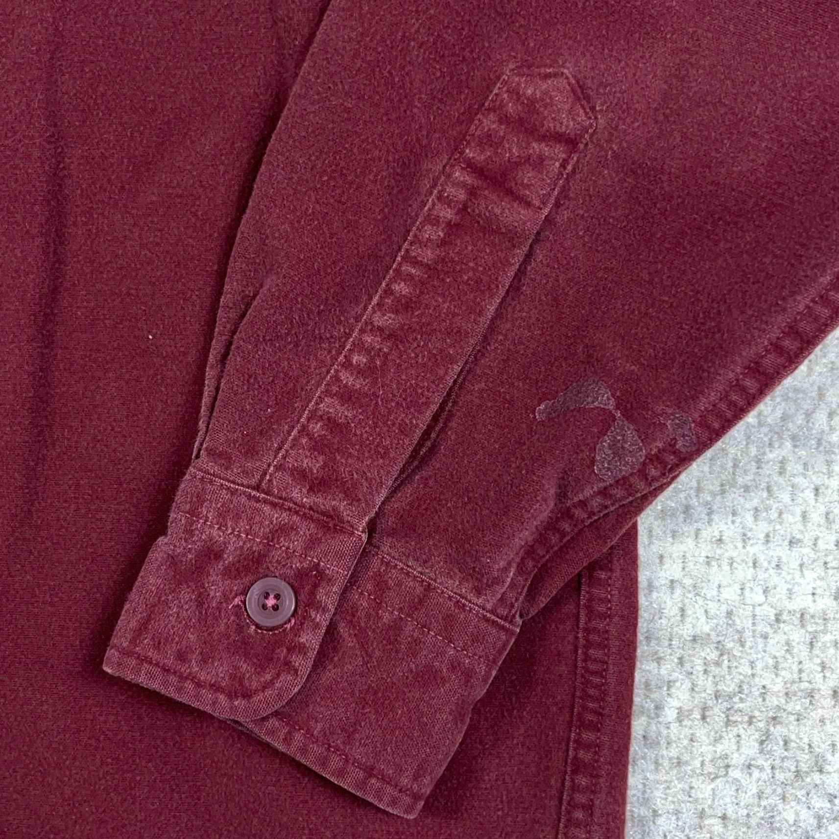 Vintage VINTAGE LL Bean Shirt Men Large Tall Maroon Button Up Chamois Thick Heavy Cloth Size US L / EU 52-54 / 3 - 4 Thumbnail