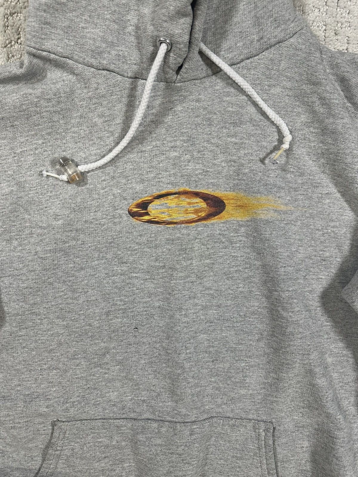 Oakley Vintage Oakley Software Hoodie Flame Center O Logo Size M Size US M / EU 48-50 / 2 - 2 Thumbnail
