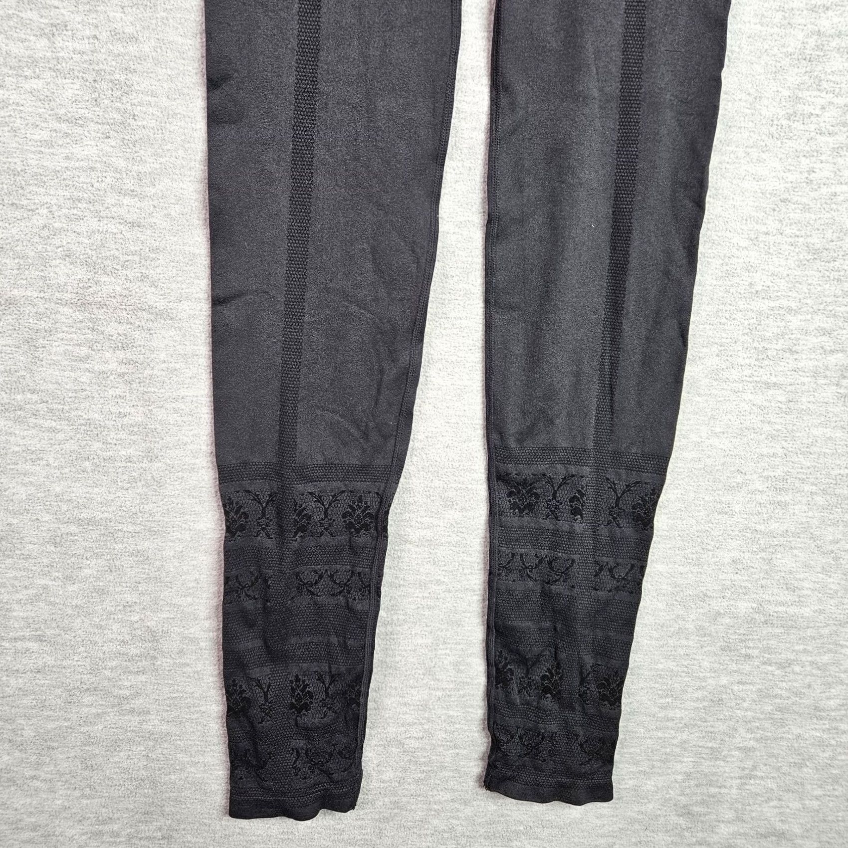 Vintage Karma Leggings Shirt? No, finalize. Size 28" / US 6 / IT 42 - 4 Thumbnail