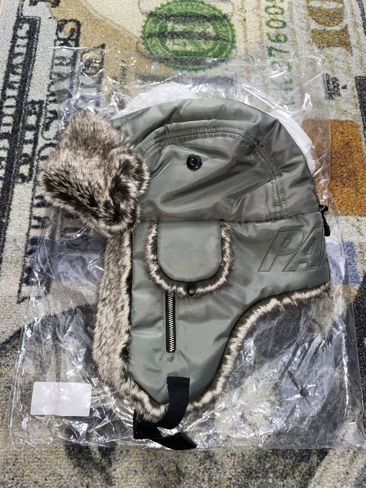 Palace Palace P2B Reverso Fur Trooper (LARGE/XLARGE) Size ONE SIZE - 2 Thumbnail