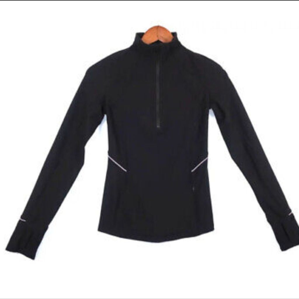 Lululemon Lululemon fresh tracks 1/2 zip black long sleeve pullover 10 Size L / US 10 / IT 46 - 1 Thumbnail