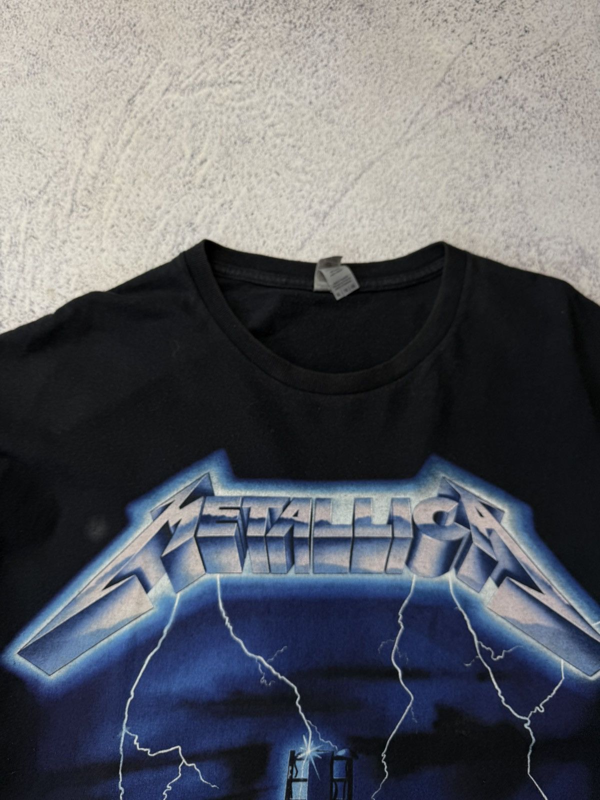Band Tees × Vintage Vintage Metallica 2017 Ride The Lightning Sun Faded T-Shirt Size US XL / EU 56 / 4 - 16 Thumbnail