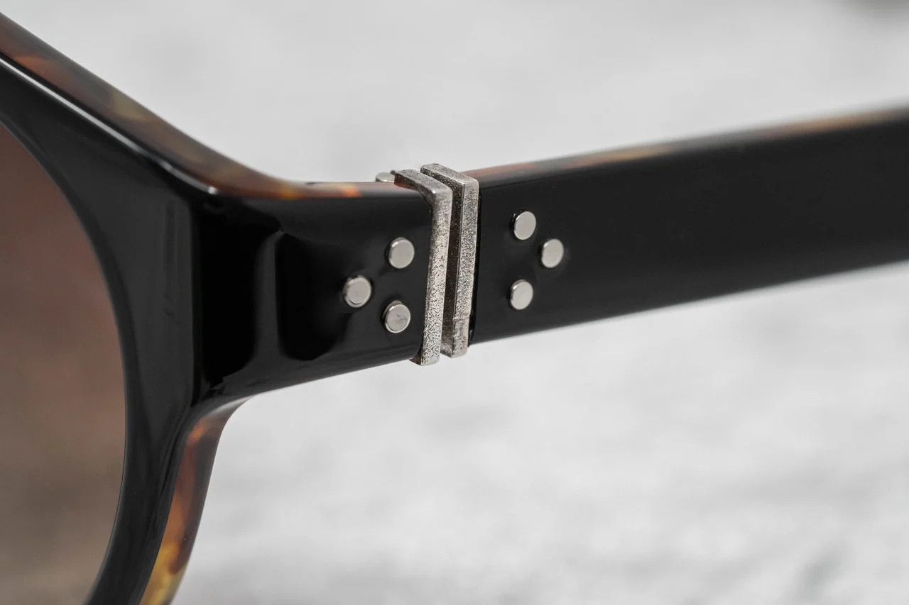 Ann Demeulemeester Ann Demeulemeester Sunglasses Flat Top Black and Brown Size ONE SIZE - 11 Thumbnail
