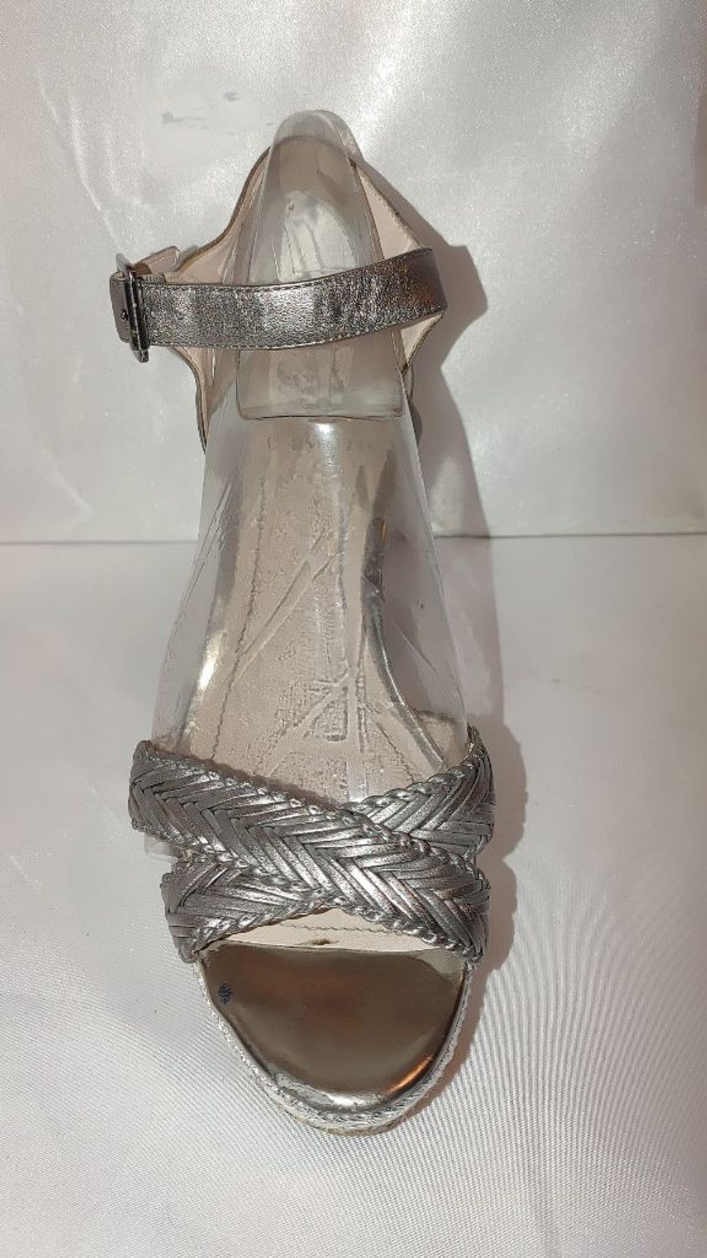 Vince Camuto Vince Camuto Tadeta Metallic Pewter Wedge Sandal Size 9M Size US 9 / IT 39 - 6 Thumbnail