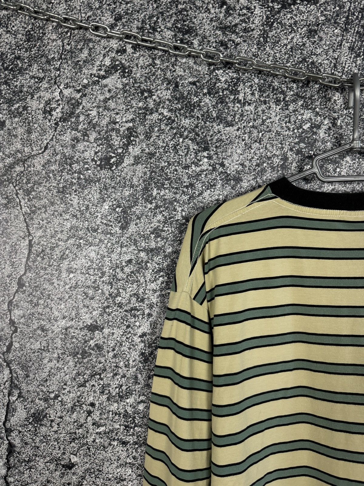 Pleasures Pleasures Striped Lightweight Sweatshirt Pullover Size L Size US L / EU 52-54 / 3 - 14 Thumbnail