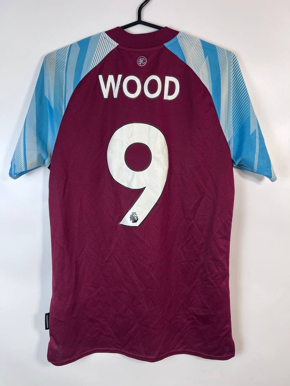 Umbro BURNLEY 2021 2022 HOME SHIRT WOOD #9 UMBRO Sz S Size US S / EU 44-46 / 1 - 5 Thumbnail