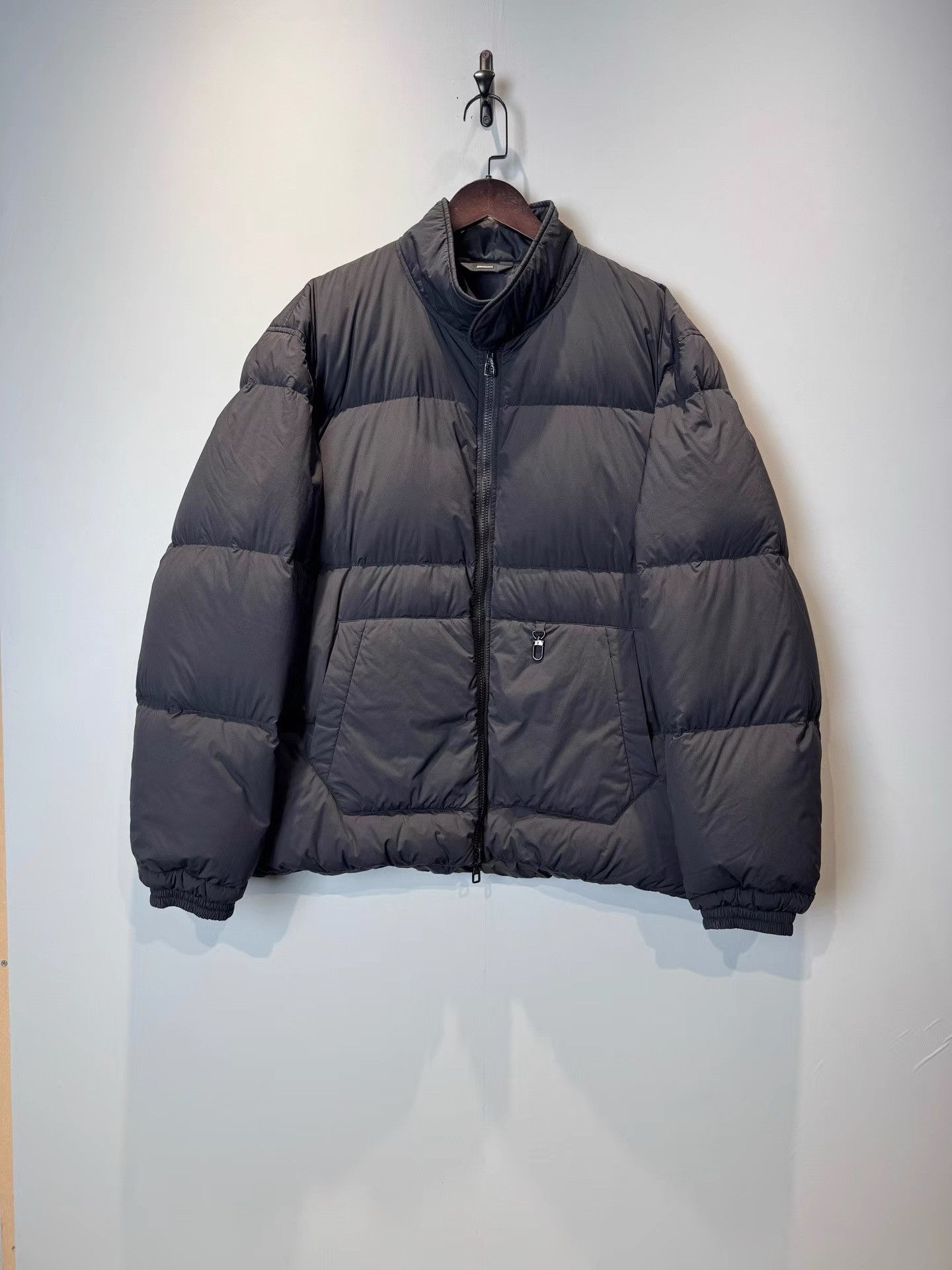 Louis Vuitton Louis Vuitton Monogram Double-Sided Down Coat K36 Size US XL / EU 56 / 4 - 3 Thumbnail