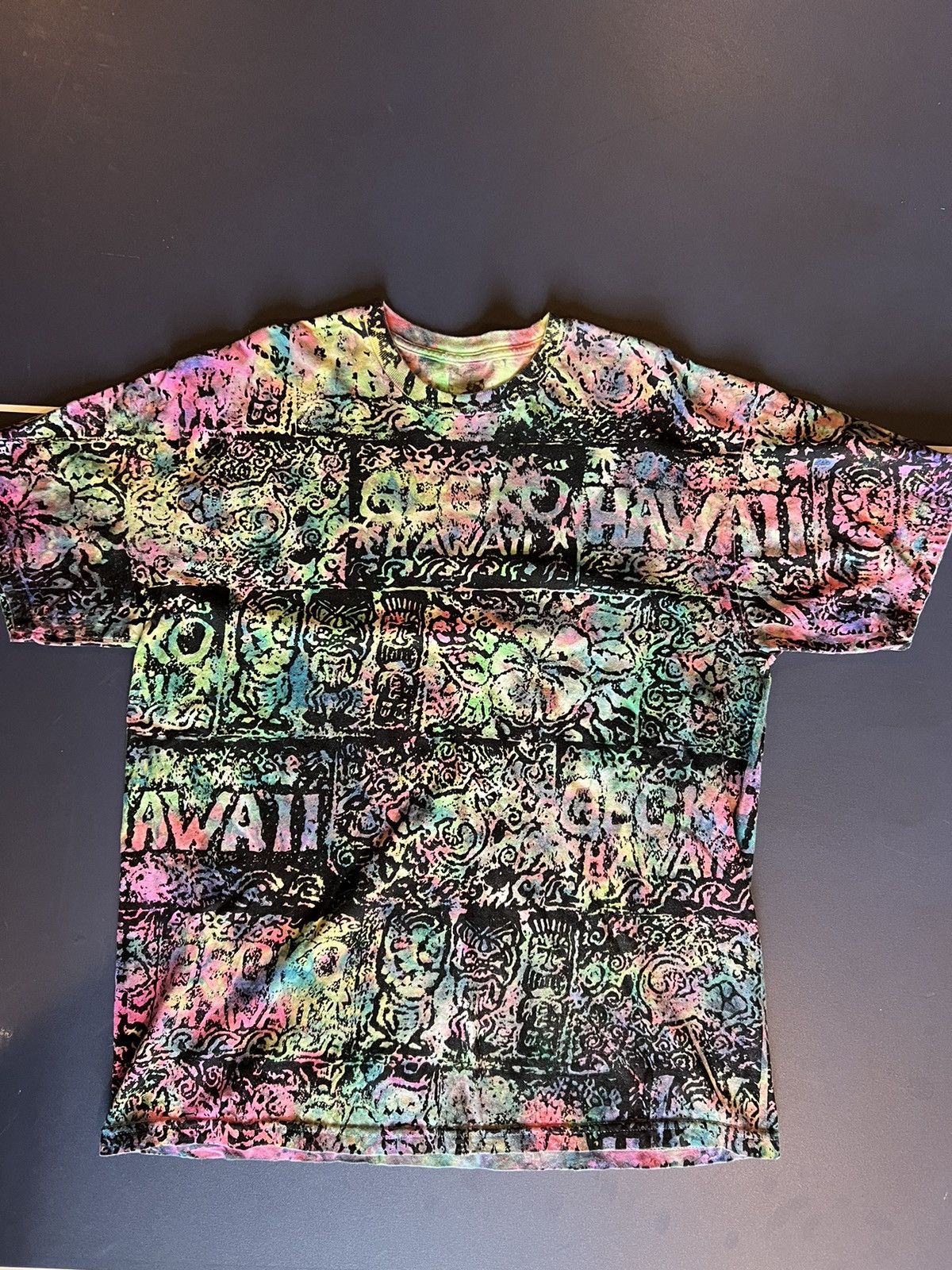 Vintage Rare Hawaii Graphic T-shirt Size US XL / EU 56 / 4 - 1 Thumbnail