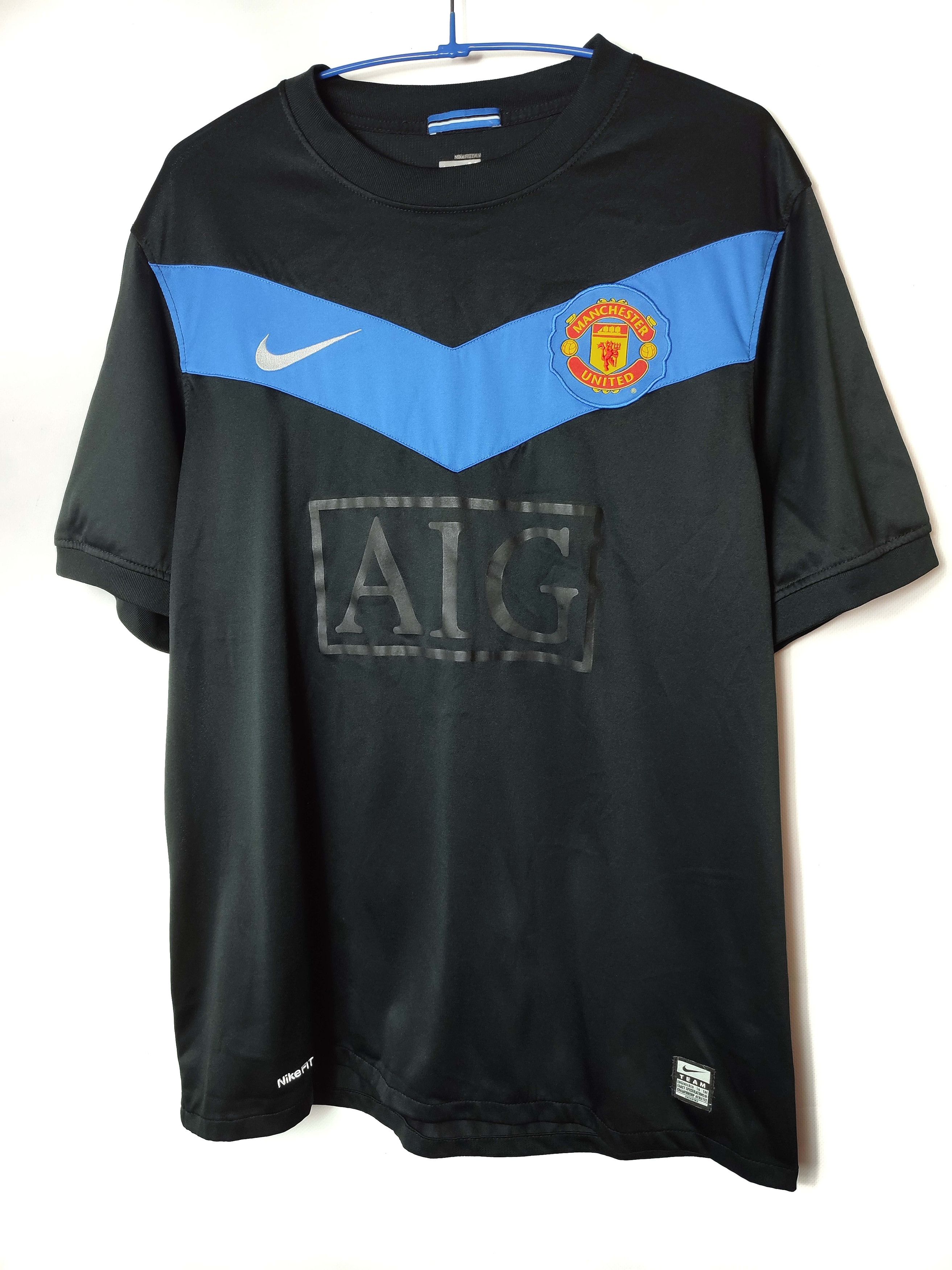 Nike Nike Manchester United home shirt jersey Size US M / EU 48-50 / 2 - 1 Thumbnail