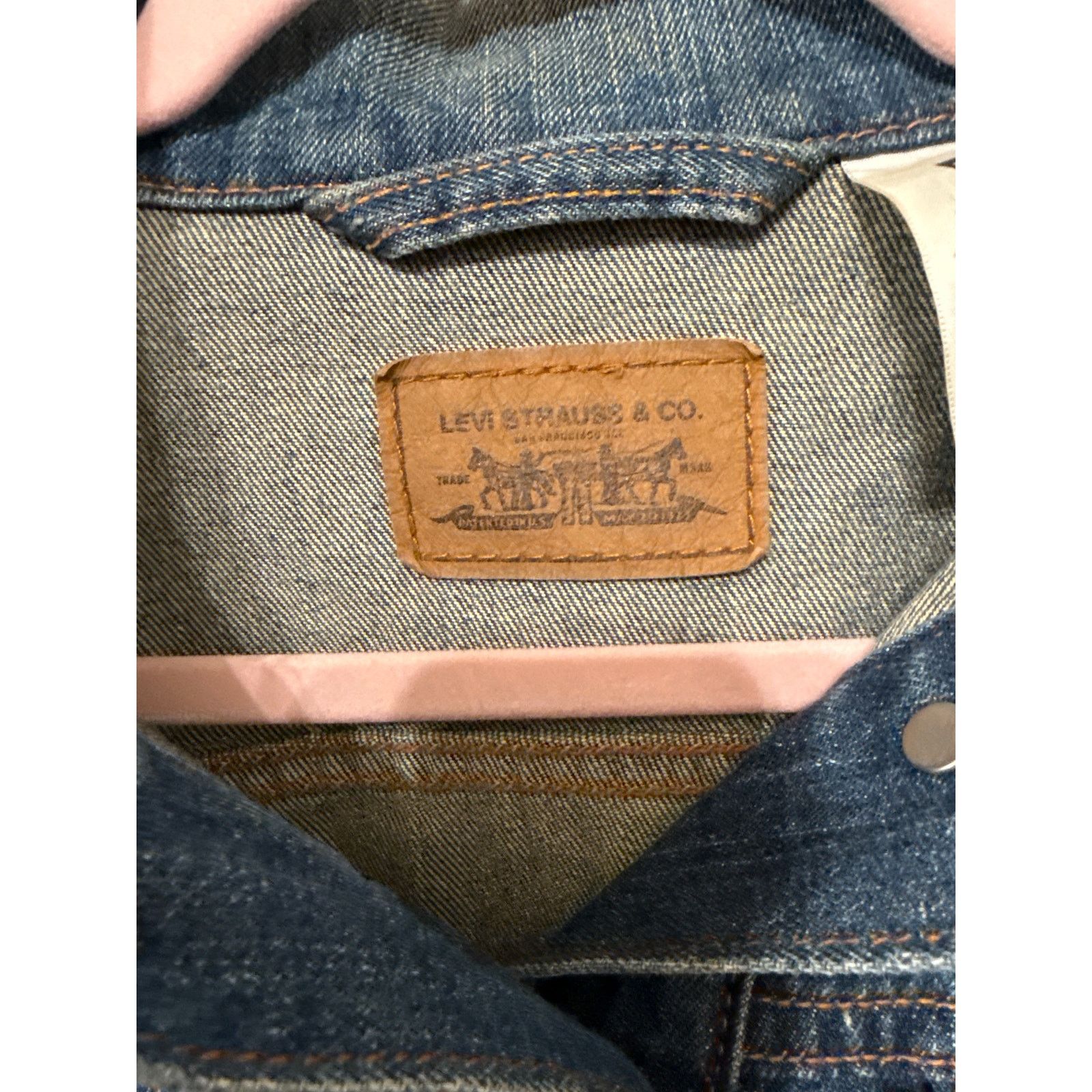 Levi's Levis 2 Pocket Denim Stretch Blank Red Tab Trucker Jacket,M Size M / US 6-8 / IT 42-44 - 6 Thumbnail