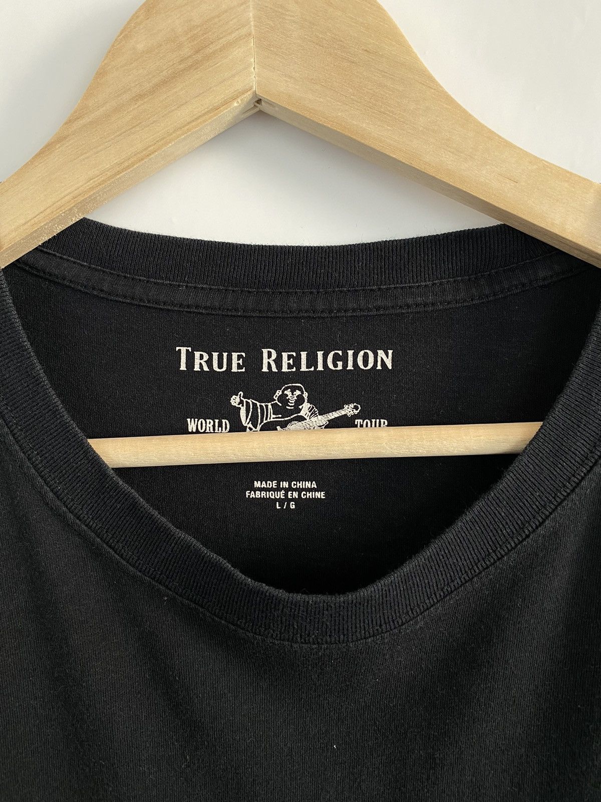 True Religion 🇯🇵 Vintage Y2K True Religion World Tour Big Logo T-Shirt Rare Size US L / EU 52-54 / 3 - 7 Thumbnail