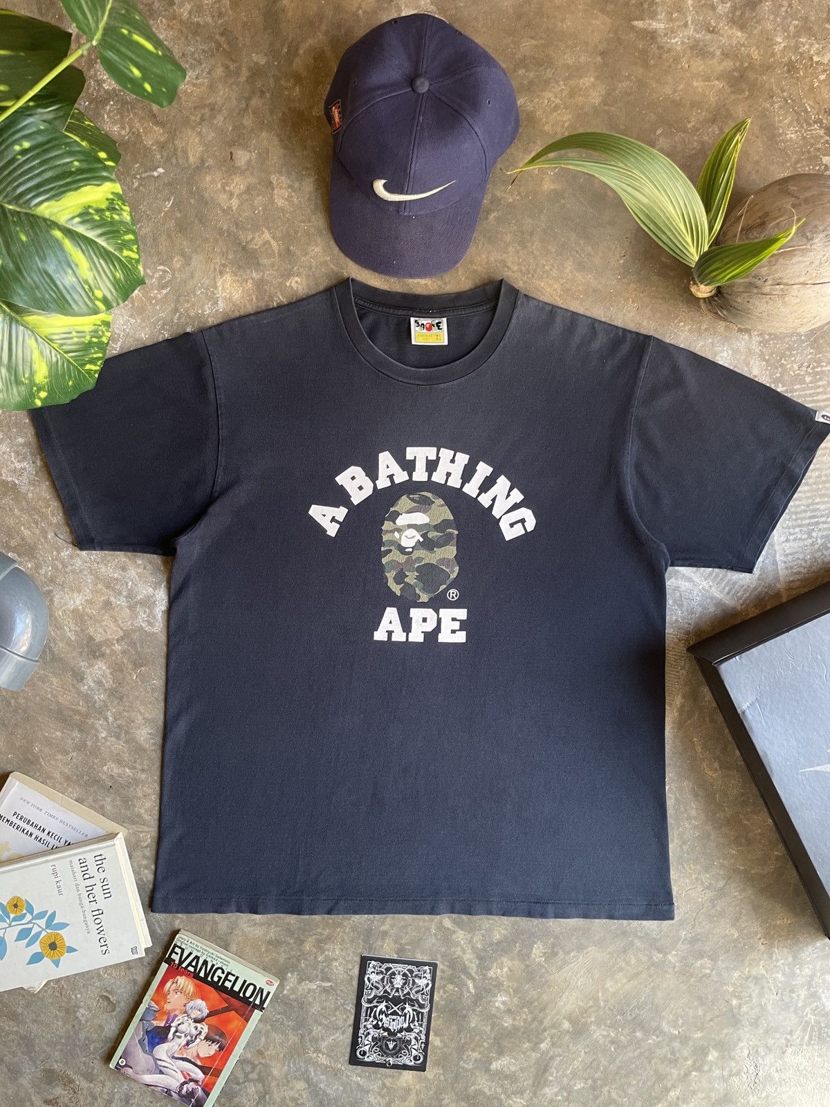 Bape A bathing Ape 1st Cammo T shirt black Size US XL / EU 56 / 4 - 1 Thumbnail