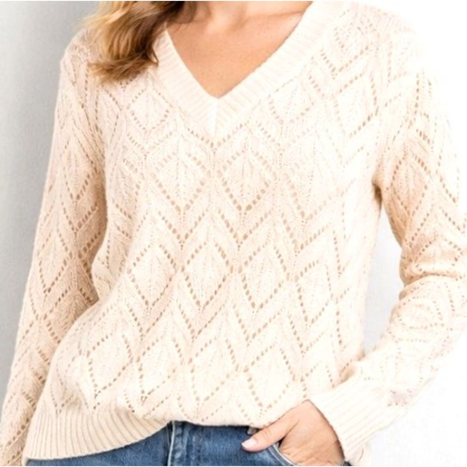 American Eagle Outfitters American Eagle Outfitters Sweater Shirt Women’s Small V-Neck Open Knit Ivory Cream Long Sleeve Pullover Boho All Seasons Regular Size S / US 4 / IT 40 - 2 Thumbnail