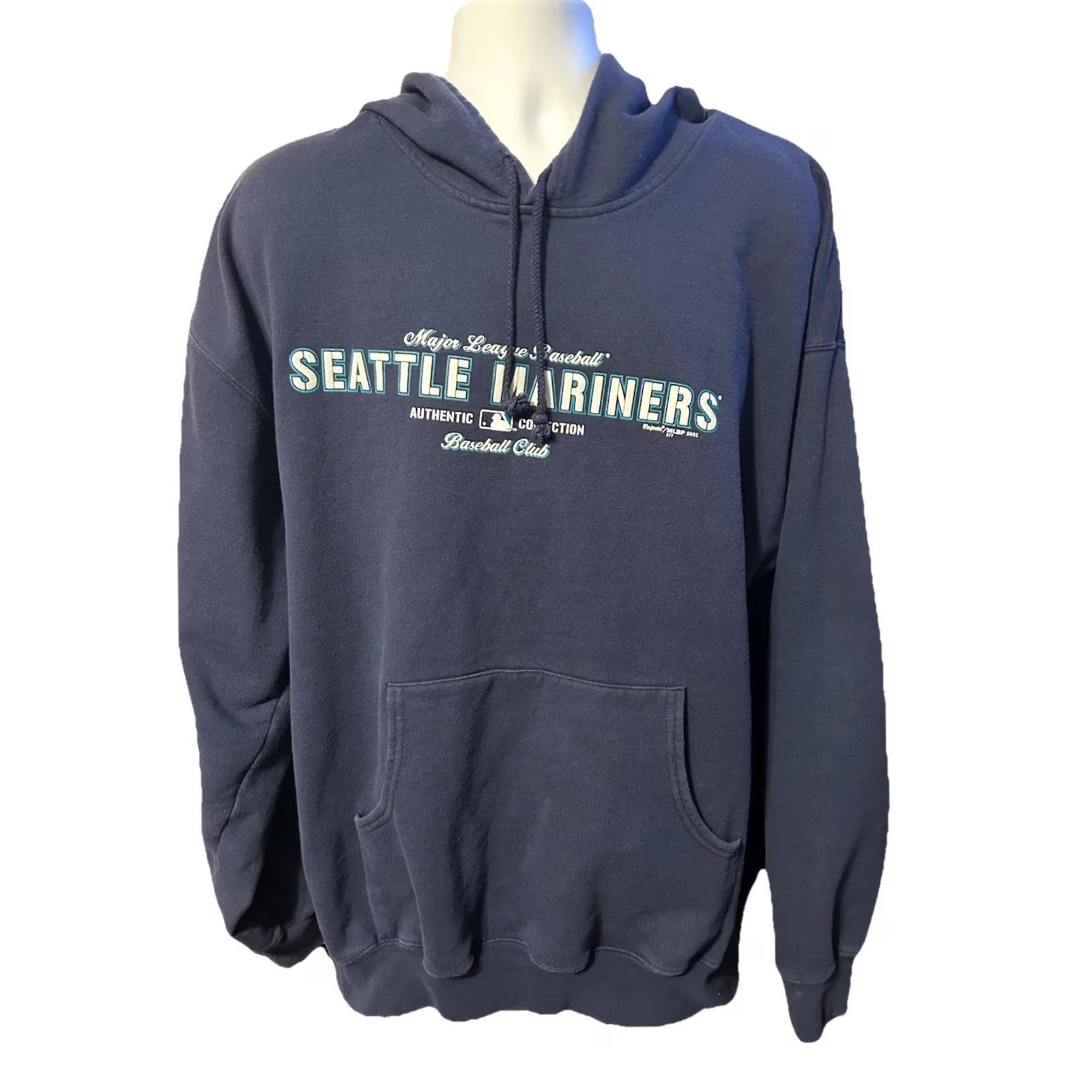 KangaROOS VTG Seattle Mariners Hoodie Men 2XL Navy Blue Hooded Kangaroo Pocket Logo MLB Seattle Mariners 2002 Majestic Navy Blue Pullover Mens Size US XXL / EU 58 / 5 - 2 Thumbnail