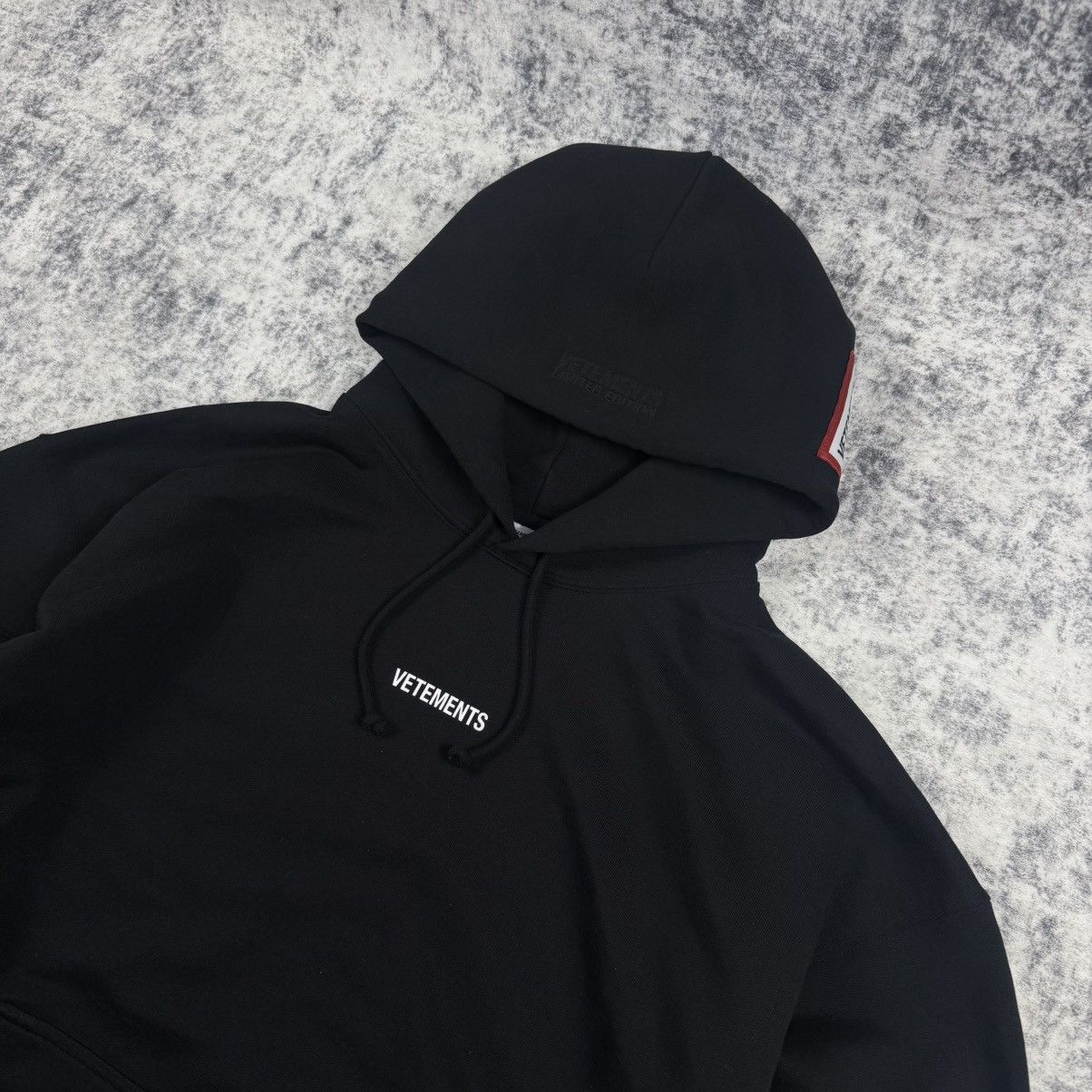 Vetements Vetements Pret-A-Porter Logo Oversized ‘Black’ Hoodie Size US S / EU 44-46 / 1 - 2 Thumbnail