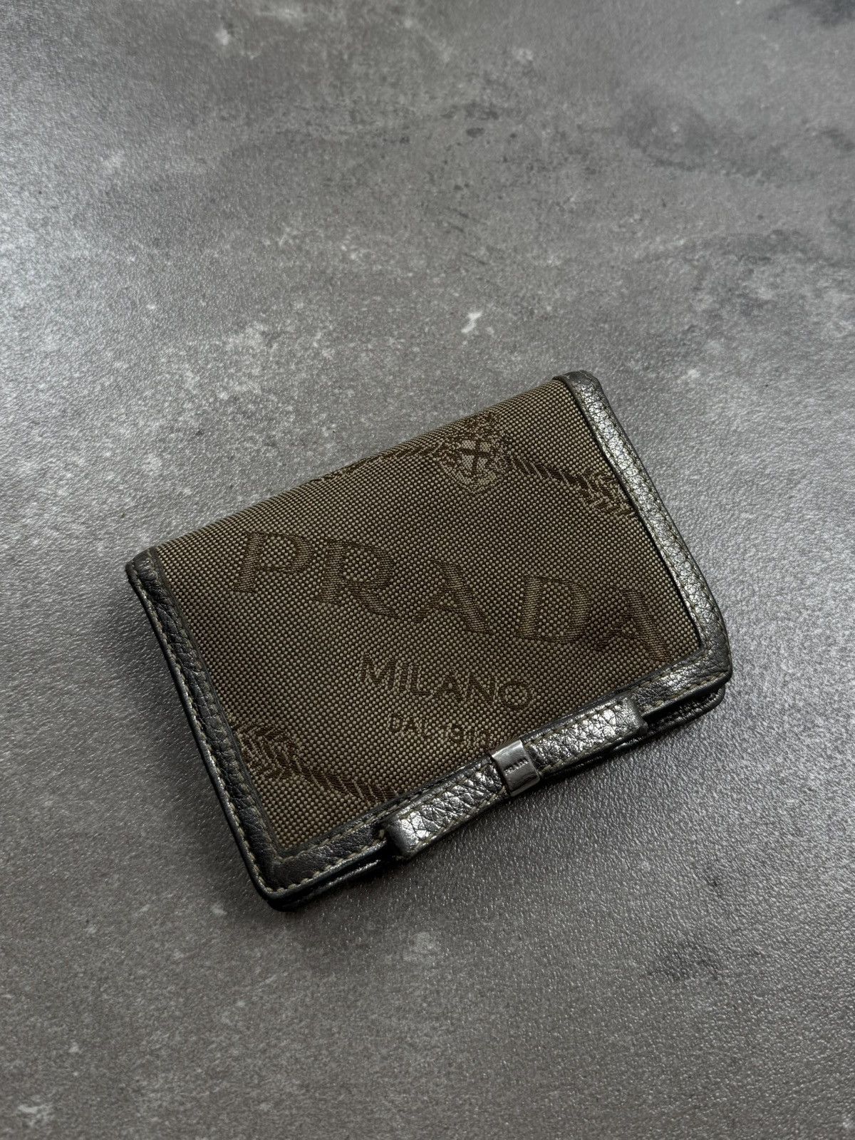 Prada Prada wallet big logo vintage street wear Size ONE SIZE - 1 Thumbnail