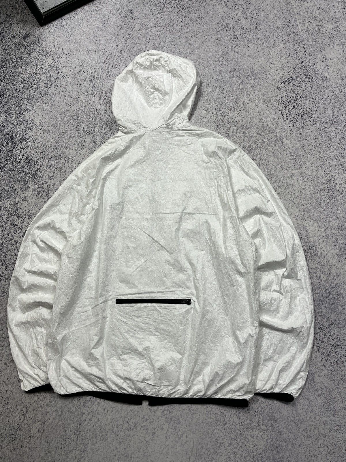 Nike × Vintage Vintage Nike Lightweight White Swoosh Nylon Packable Jacket Size US M / EU 48-50 / 2 - 17 Thumbnail