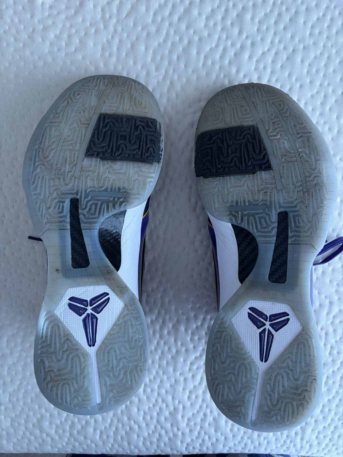 Nike kobe 5 protro Size US 12 / EU 45 - 5 Thumbnail