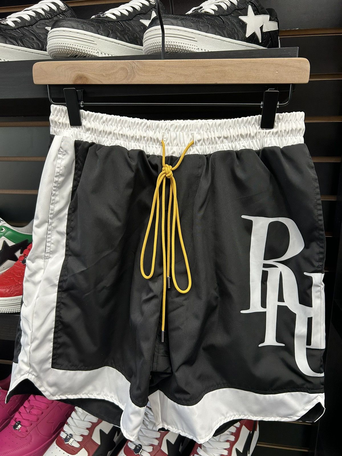 Rhude Rhude shorts Size US 30 / EU 46 - 1 Thumbnail