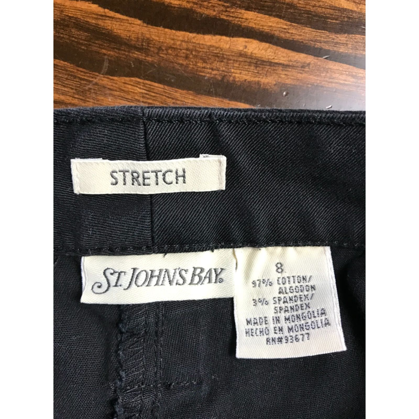 Vintage St. John's Bay Shorts Women's 8 Black Stretch Casual Pockets Denim Vintage No Size 30" / US 8 / IT 44 - 6 Thumbnail