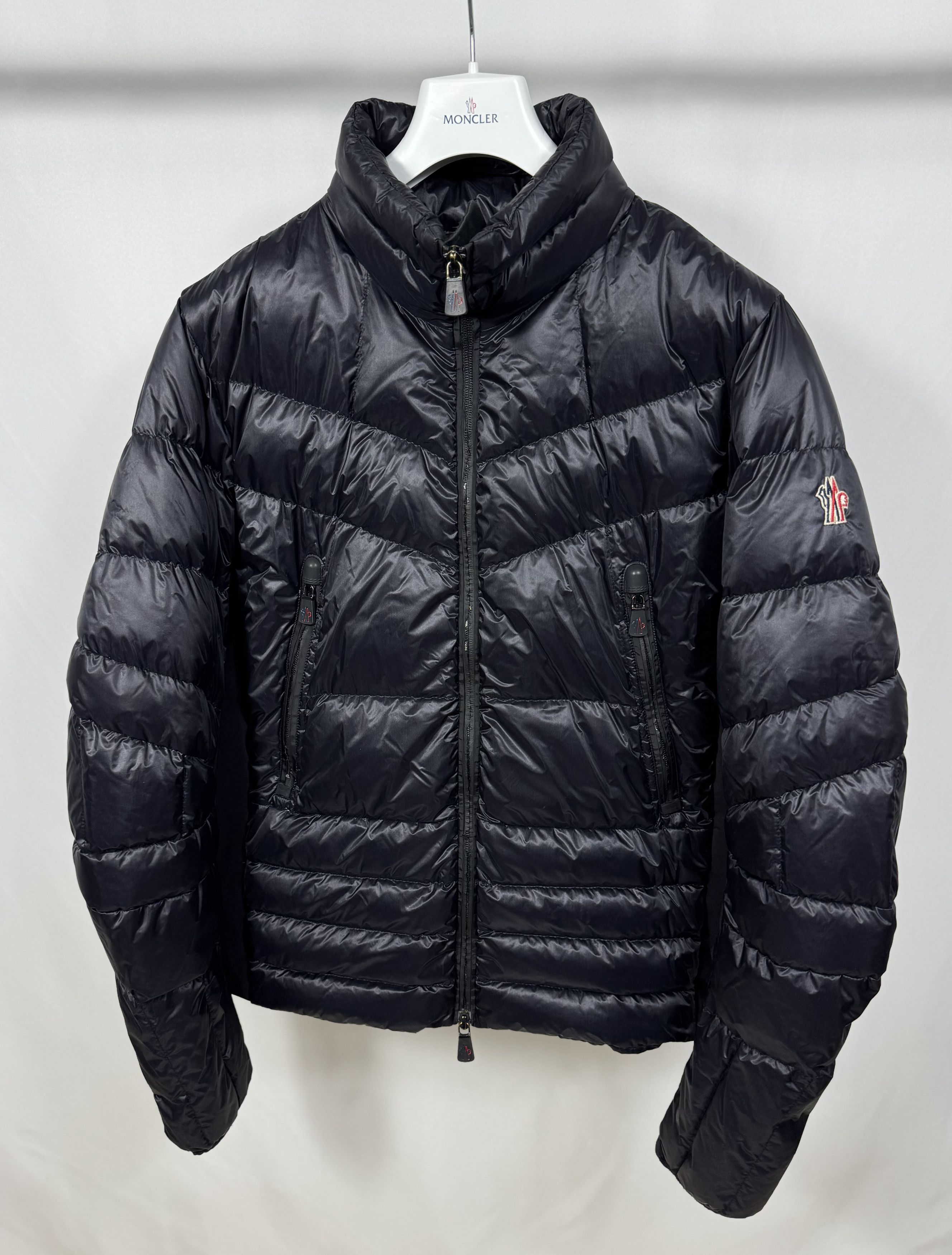 Moncler Moncler Grenoble Canmore Jacket Size US L / EU 52-54 / 3 - 1 Thumbnail
