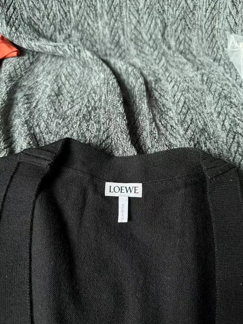 Loewe loewe Embroidered logo cardigan 2506-Nextarrow Size US L / EU 52-54 / 3 - 3 Thumbnail