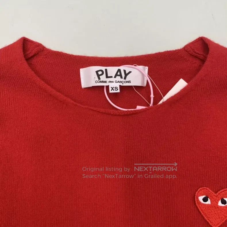 Comme des Garcons Comme Des Garcons Red heart sweater with red heart embroid Size XS / US 0-2 / IT 36-38 - 2 Thumbnail