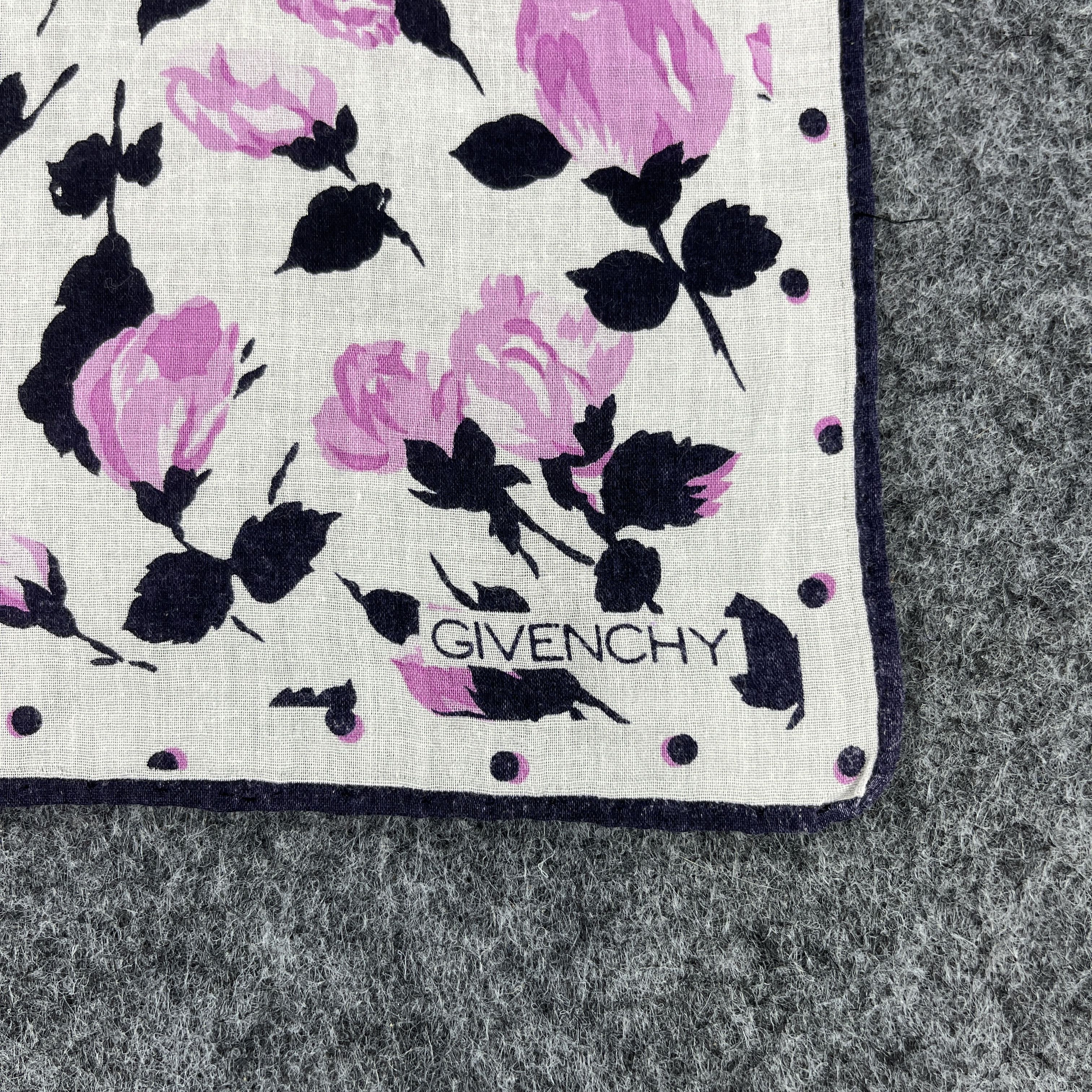 Vintage Floral Givenchy Handkerchief / Bandana / Neckerchief B477 Size ONE SIZE - 3 Thumbnail