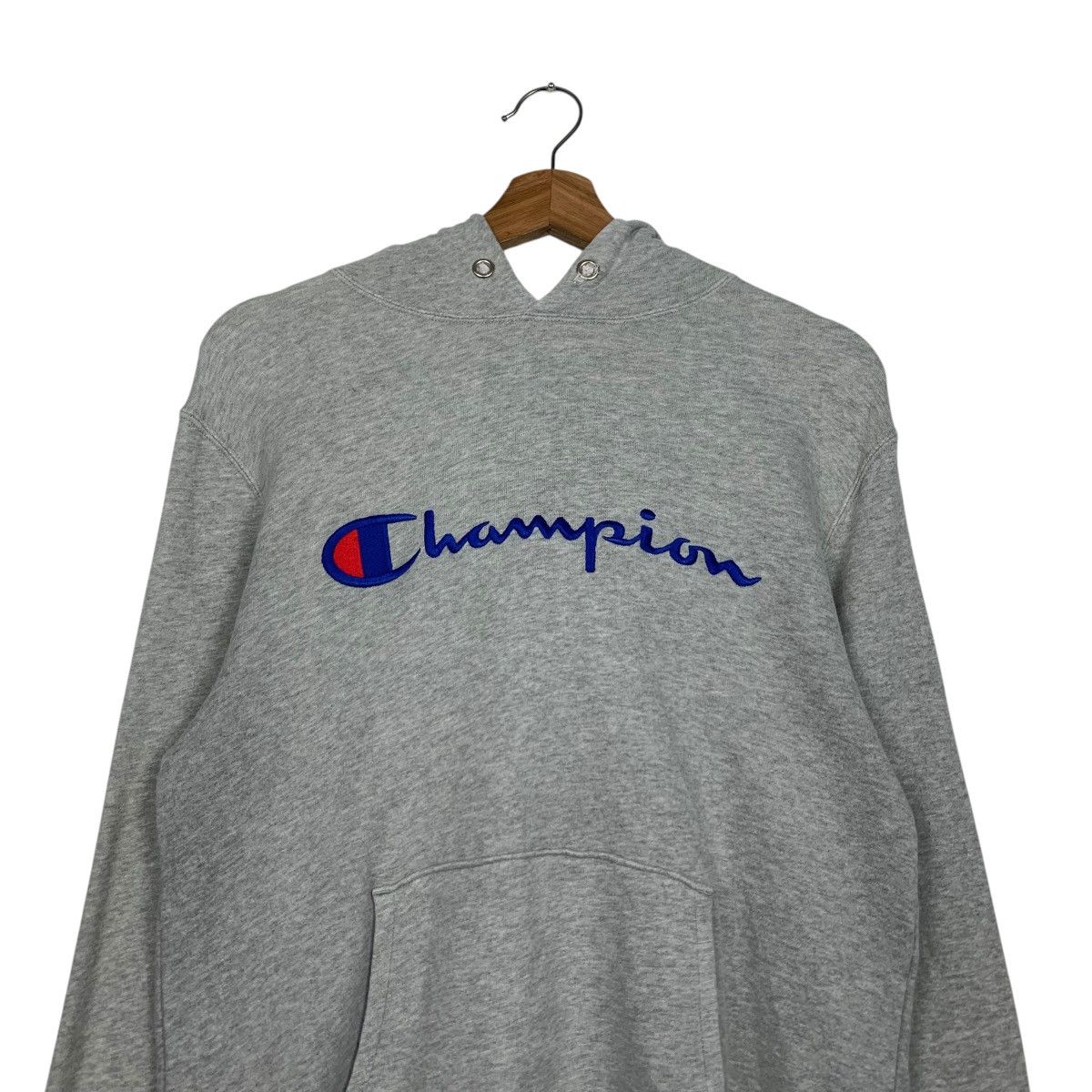 Champion Vintage Y2K CHAMPION Big Logo Pullover Hoodies #2213-C98 Size US M / EU 48-50 / 2 - 11 Thumbnail