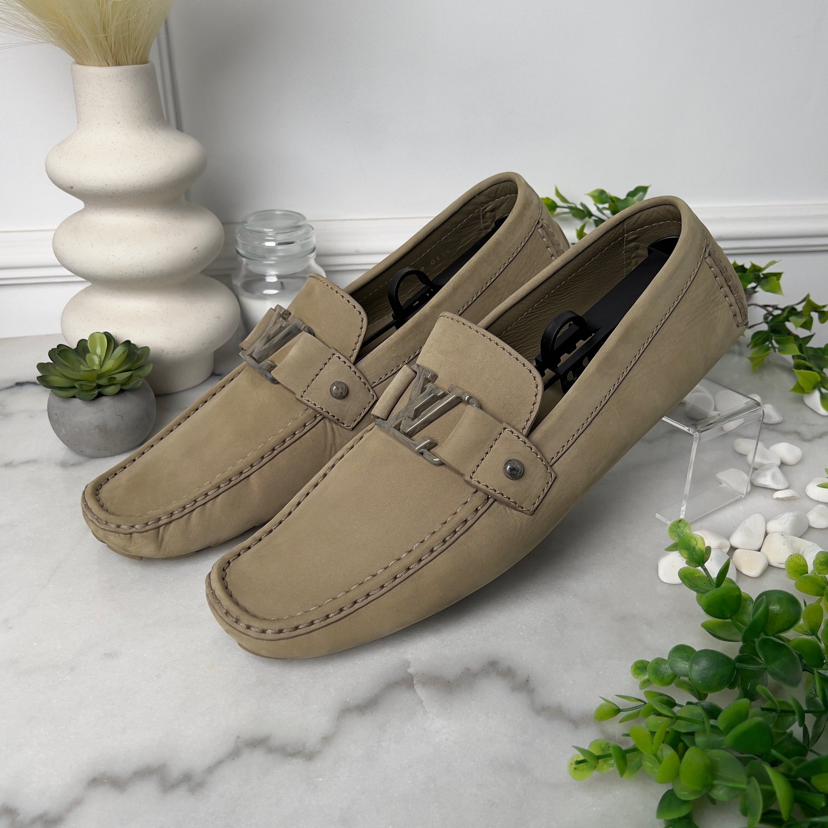 Louis Vuitton Monte Carlo Driving Moccasin Beige Nubuck Size US 13 / EU 46 - 2 Thumbnail