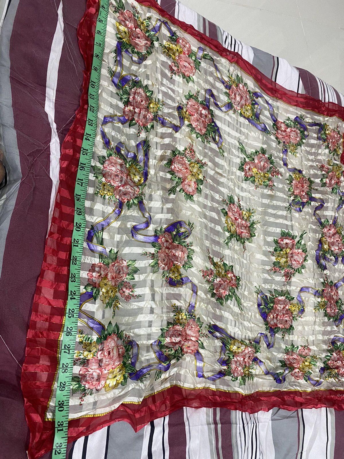 Givenchy VINTAGE GIVENCHY BY MOONBAT SCARVES Size ONE SIZE - 8 Thumbnail