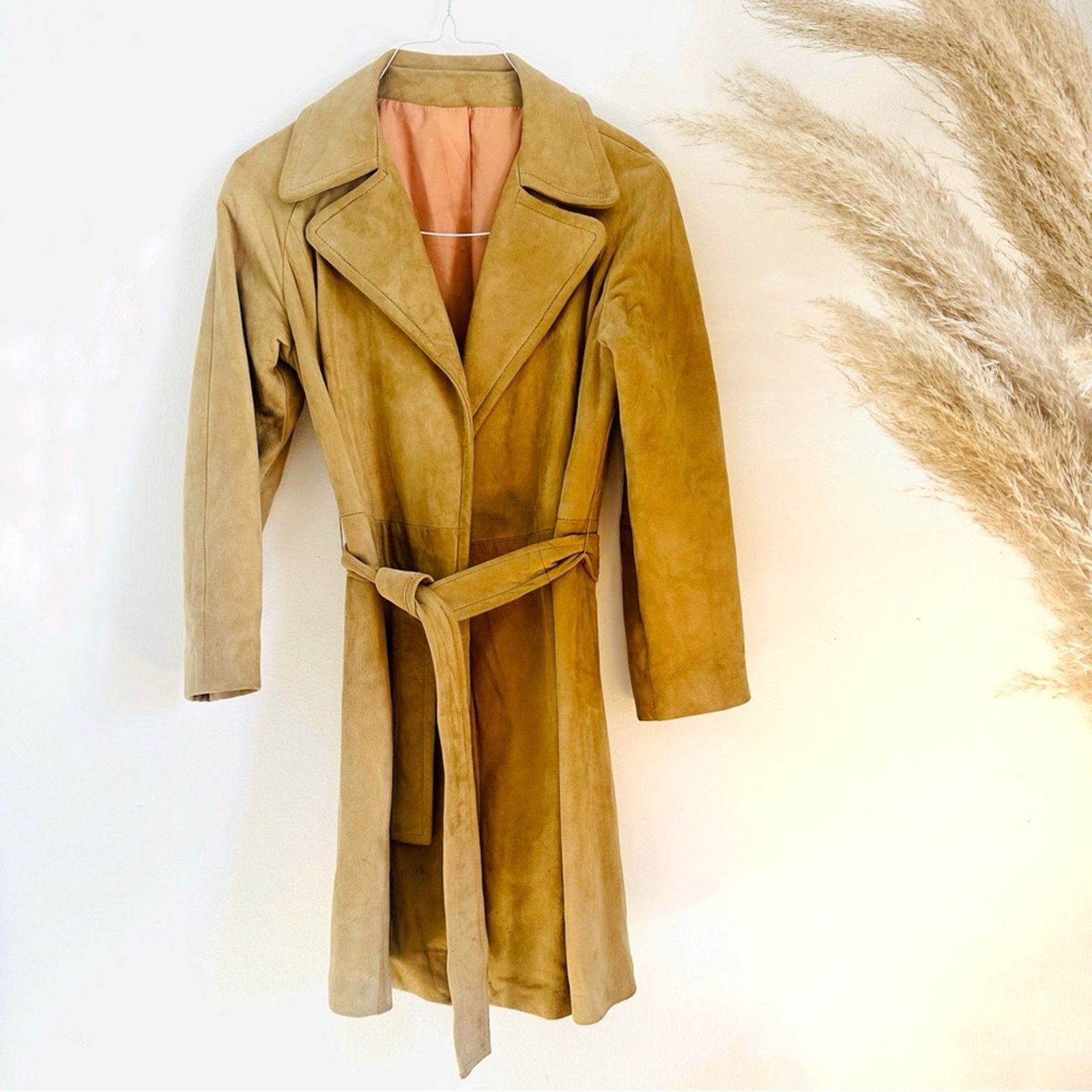 Vintage VINTAGE Beige Tan Camel Suede Leather Trench Coat Tie Jacket Size M / US 6-8 / IT 42-44 - 3 Thumbnail