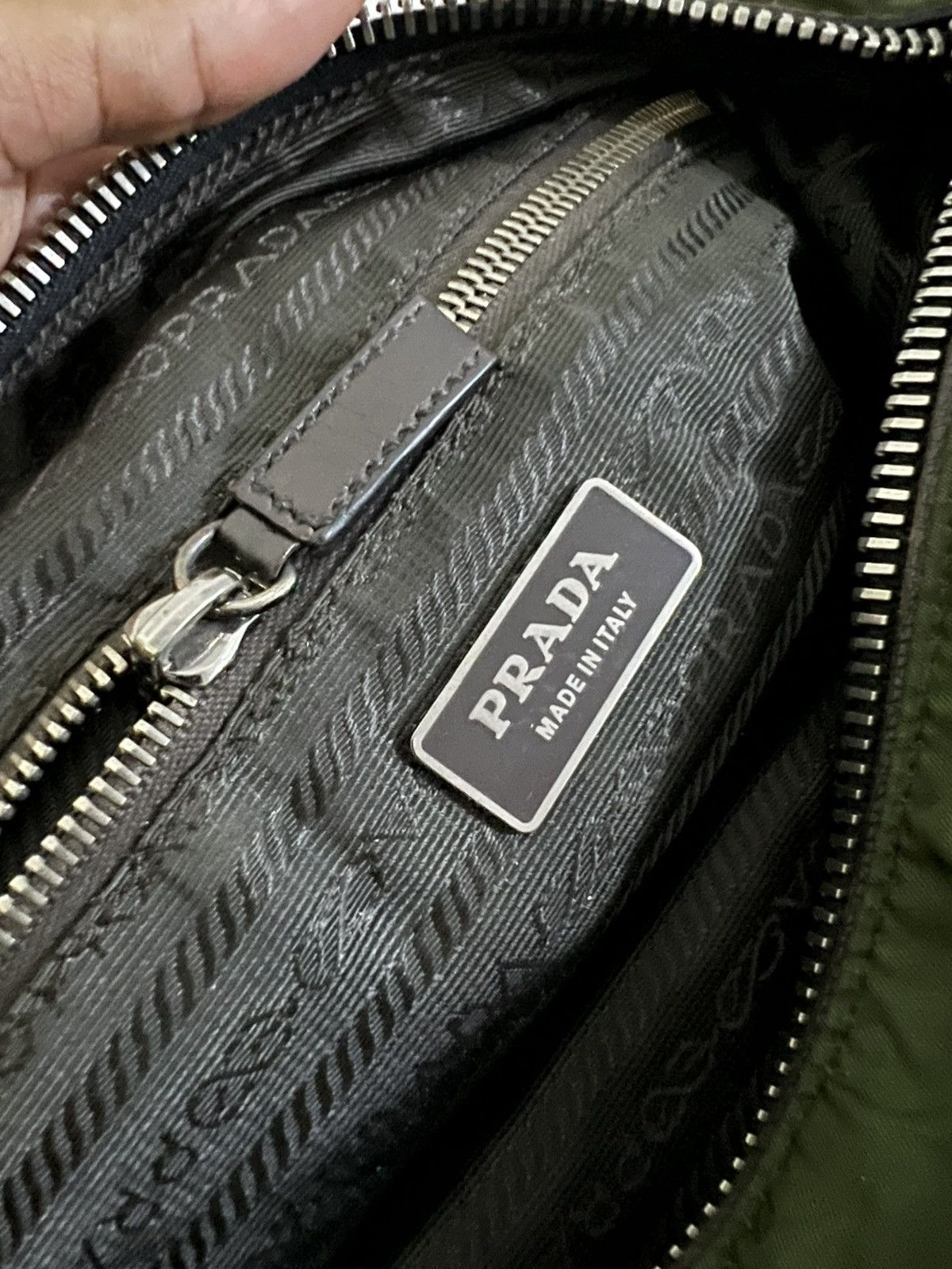 Other Prada Tessuto Nylon Green Messenger Bag Size ONE SIZE - 12 Thumbnail