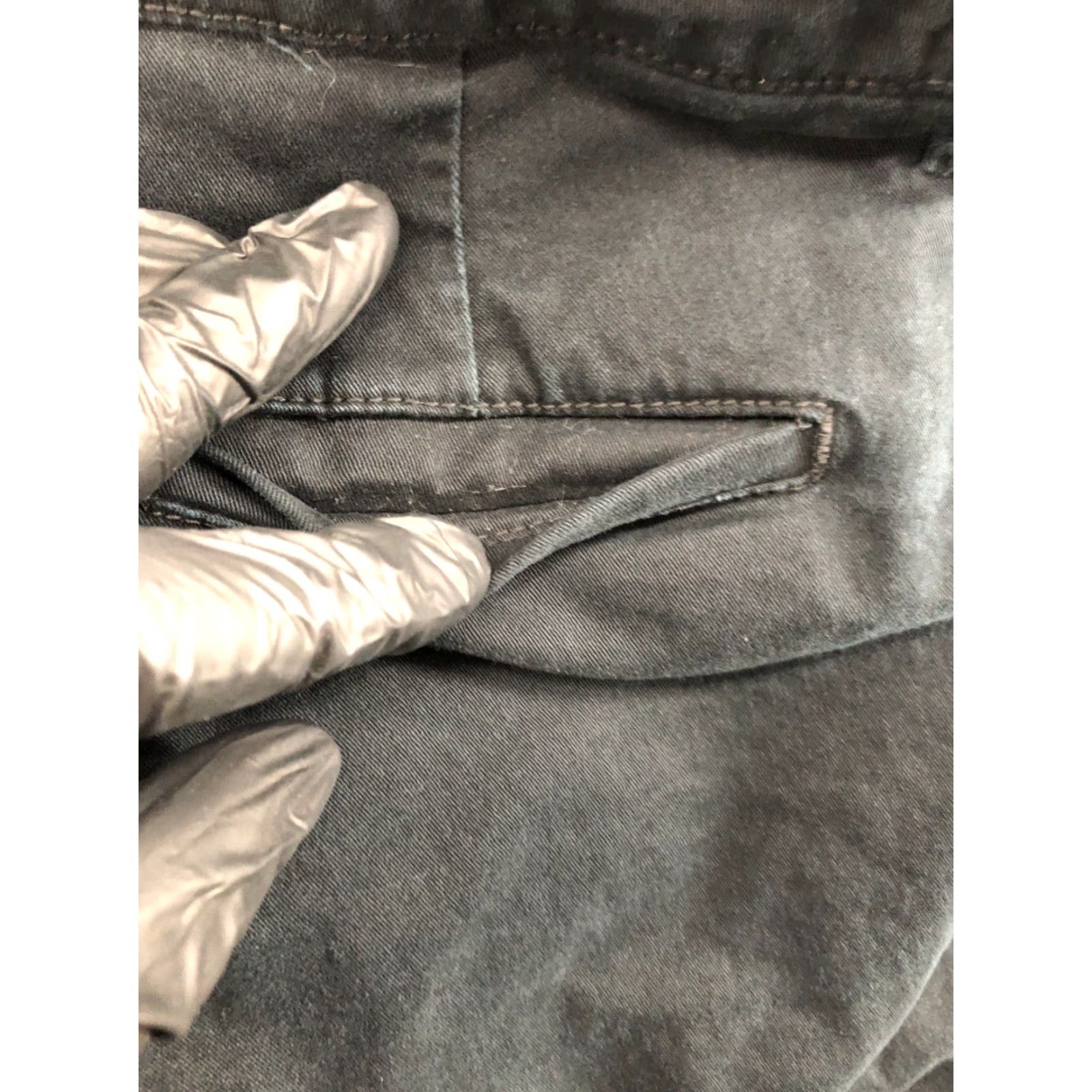 Apt. 9 Apt. 9 Bermuda Shorts Womens Size 12 Mid Rise Dark Wash Black Hook Eye Casual Beach Walking Reg/All Size 34" / US 12 / IT 48 - 7 Thumbnail