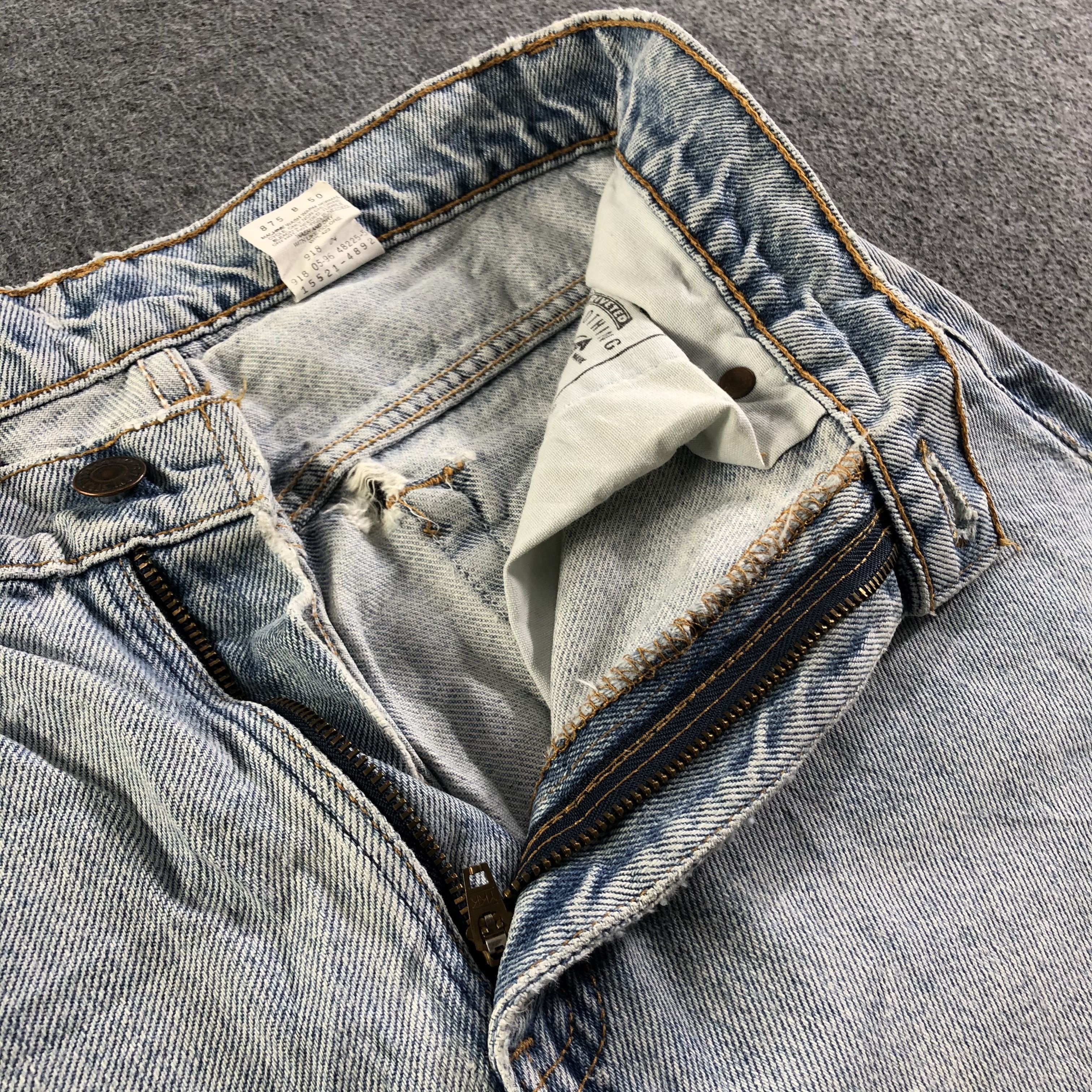 Levi's Vintage Light Wash Levis 521 Jeans-J4475 Size US 28 / EU 44 - 9 Thumbnail